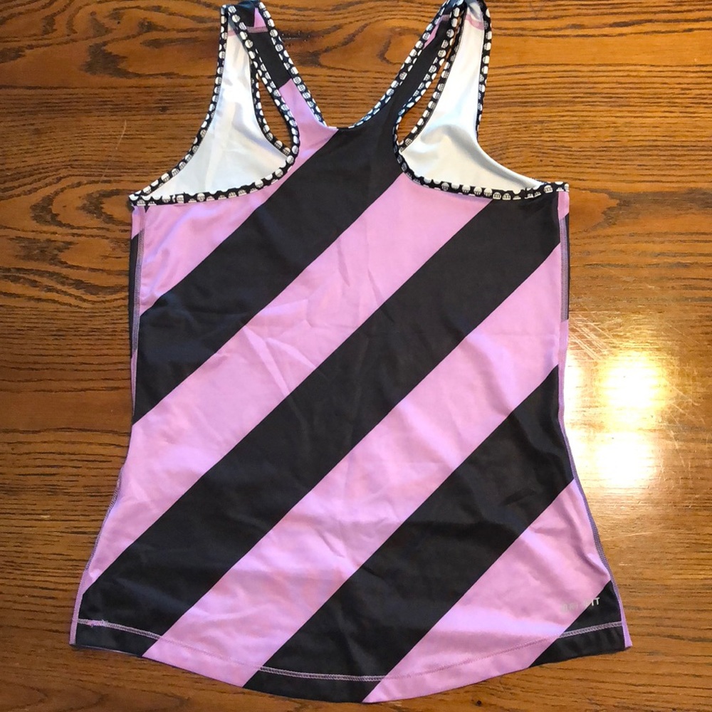 Nike pro tank top - Picture 2 of 5